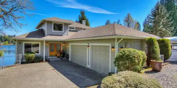 31008 W Lake Morton Drive SE