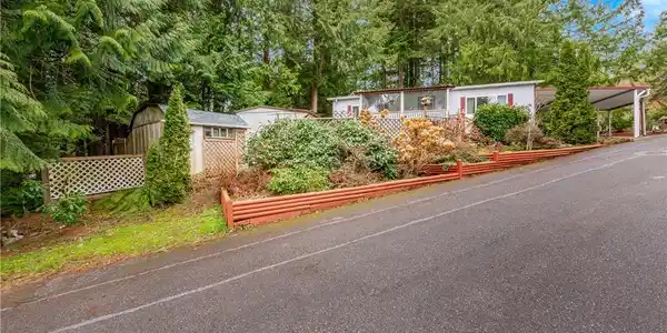 4915 Samish Way
