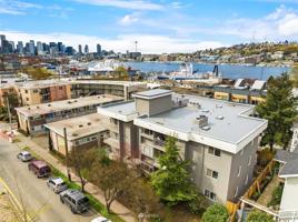 2017 Eastlake E