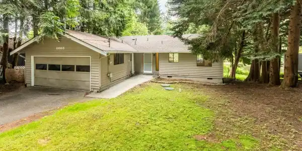 13905 Sandy Point West NW