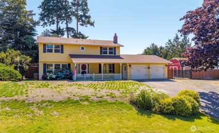 2122 Colonial