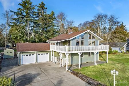 223 Olympic View NE