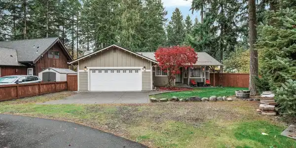 18305 Parkcrest SE