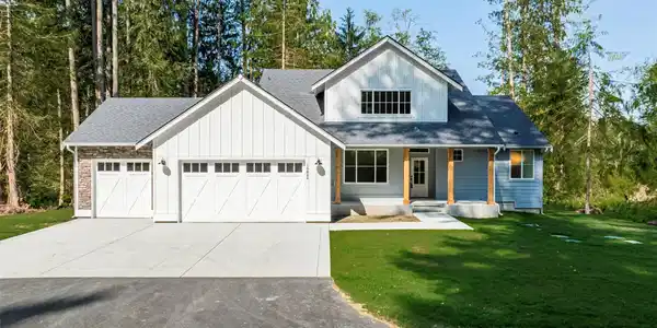 16824 62nd SE
