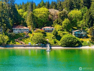3444 Madrona Beach NW