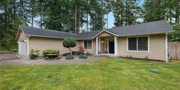 840 Timberlake E