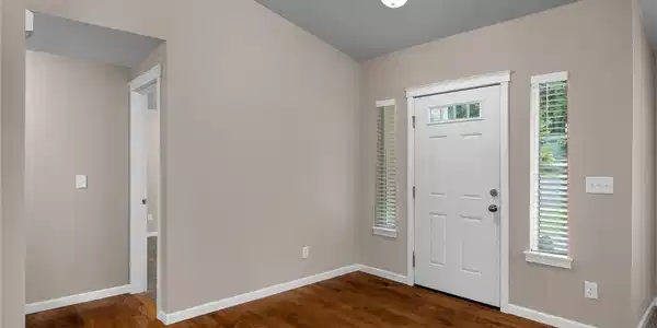 Image 4 Image 4