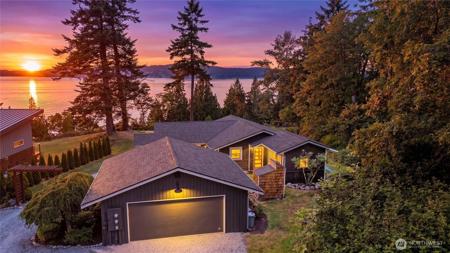 610 Maple Heights