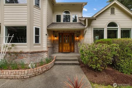 5802 Troon SW