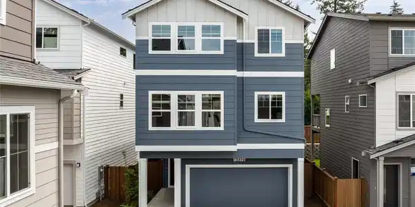 1118 138th SW