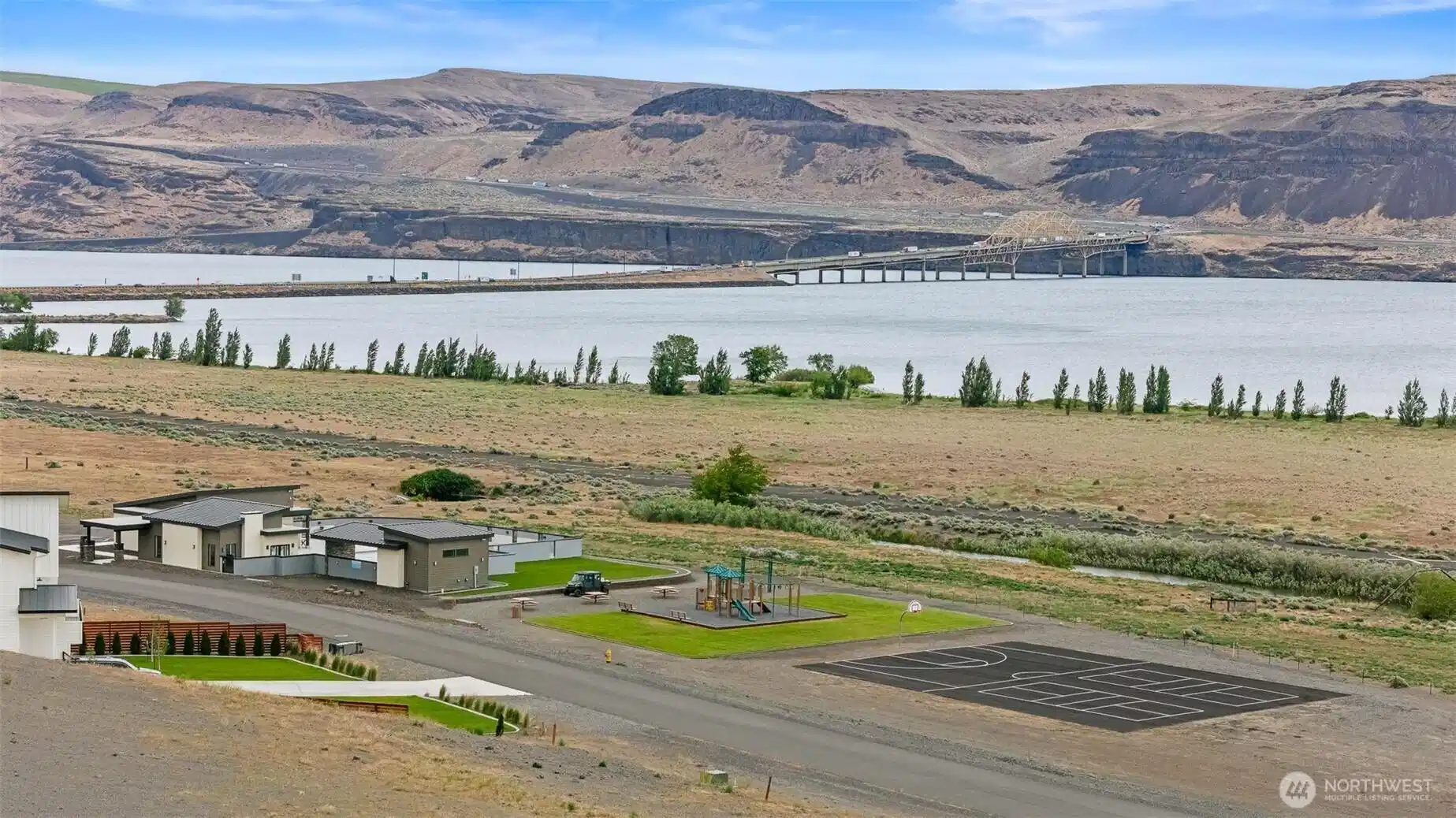 Image 1 Image 1