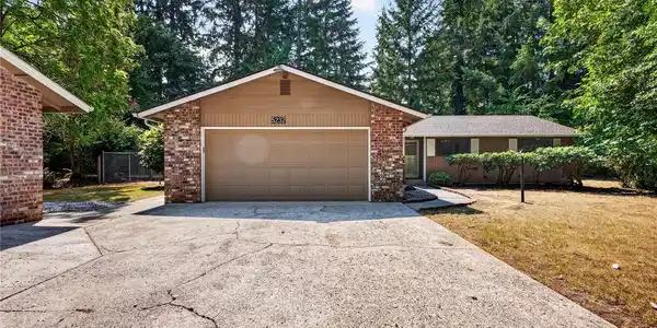 5237 Pattison Lake SE