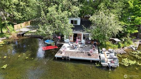 1111 Lake Sawyer Island