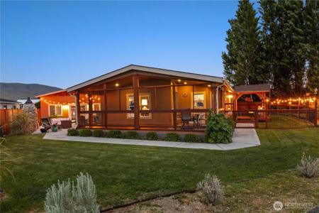 205 Fairway SW