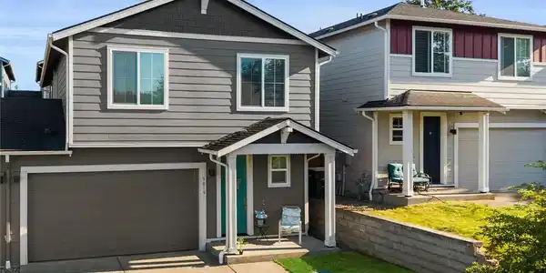 7819 19th SE