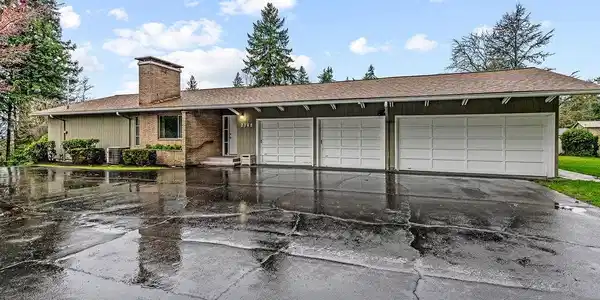 2360 Cascade