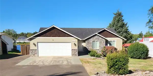 24103 Elm