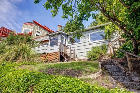 4216 Chilberg SW