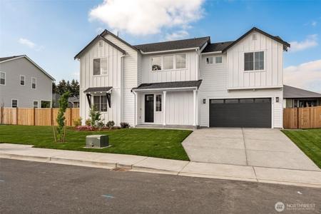 2216 Oak Court