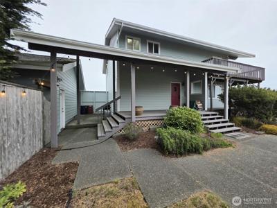 138 Sunrise SE