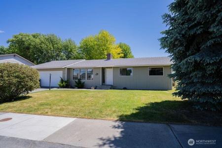 1415 Lakeway