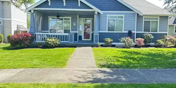 1436 Latham