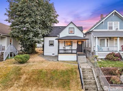 2118 Sheridan