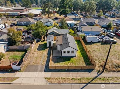 14915 Portland SW
