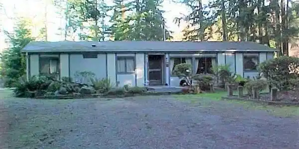 7403 184th