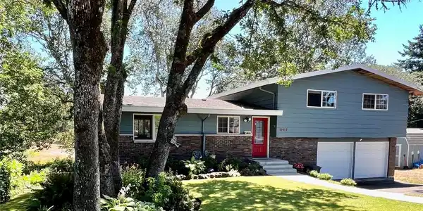 11417 94th SW