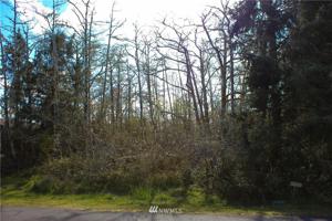 645 Chinook Avenue SE
