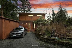 1835 Lake