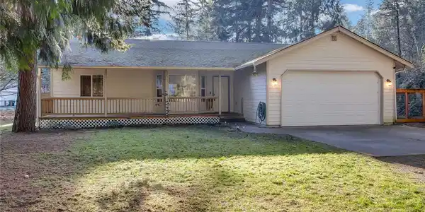 21705 Beachside SE