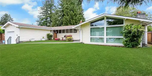 7211 Sheridan