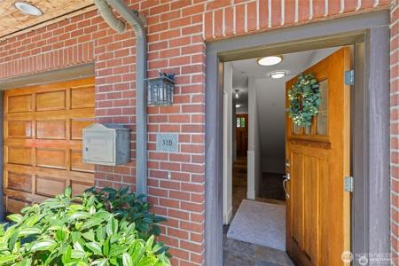 31 Etruria