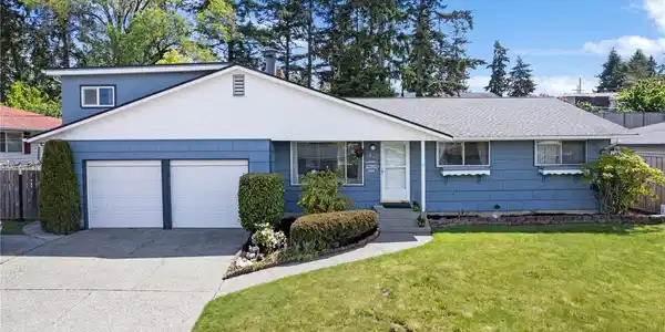7425 Alaska