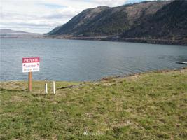 700 1st