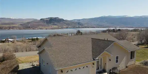 6 Lakevue Heights