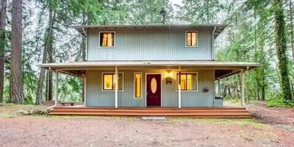 17812 Clear Lake SE