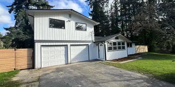 11117 Kirkwood SW