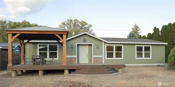 10 Lakeview Loop