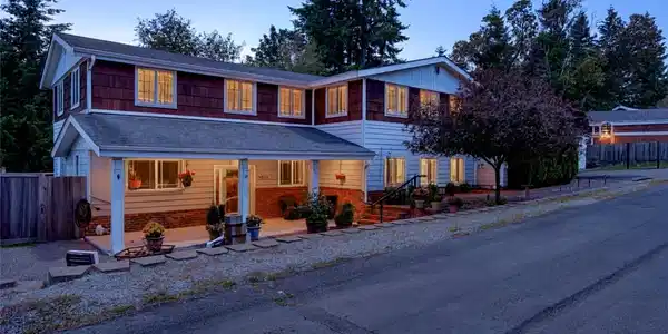 19678 Marine View SW