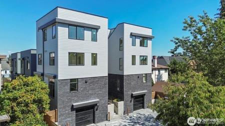 7741 15th NE