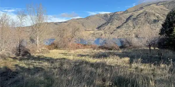 9901 US Hwy 97A