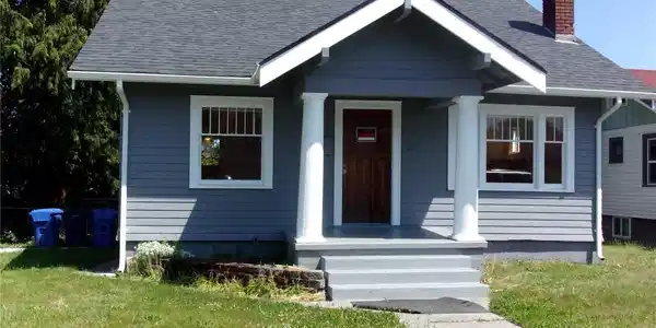 2125 Hosmer