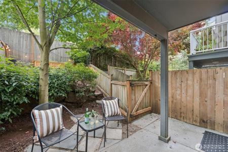 13816 Greenwood N