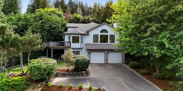 21 Longshore