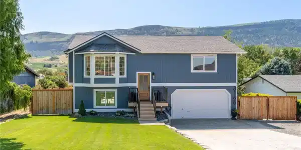 3168 Monterey Dr