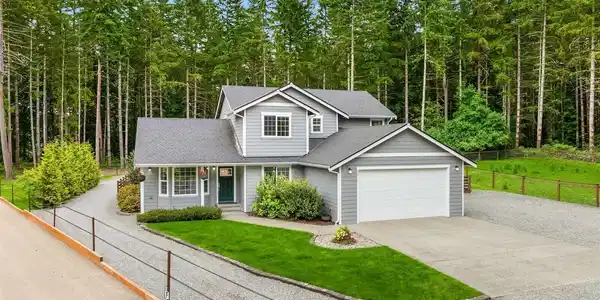 6417 Clover Valley Road SE