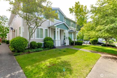 2630 Hamilton